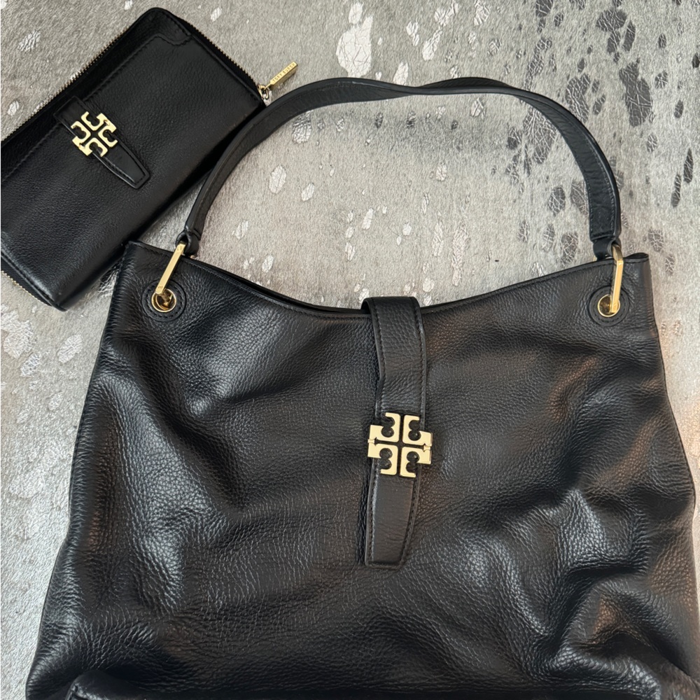 Tory Burch authentic purse and matching wallet